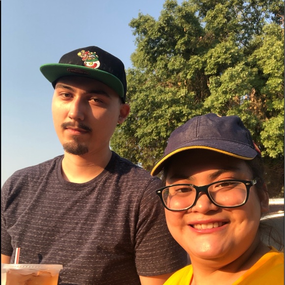 Meet your Posher, Alexis - Picture 1 of 1